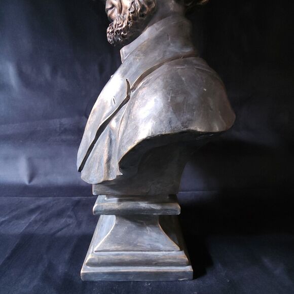 Vintage Bronze Resin Bust Of President Abraham Lincoln Tall Statue Sculpture - Picture 13 of 14